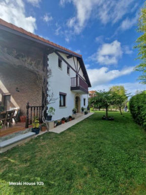 Meraki House 92B